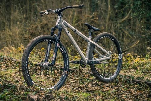 Octane One Zircus fiche technique et avis